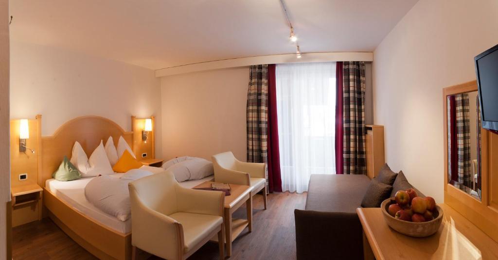 Geniesserhotel Messnerwirt Valdaora Esterno foto