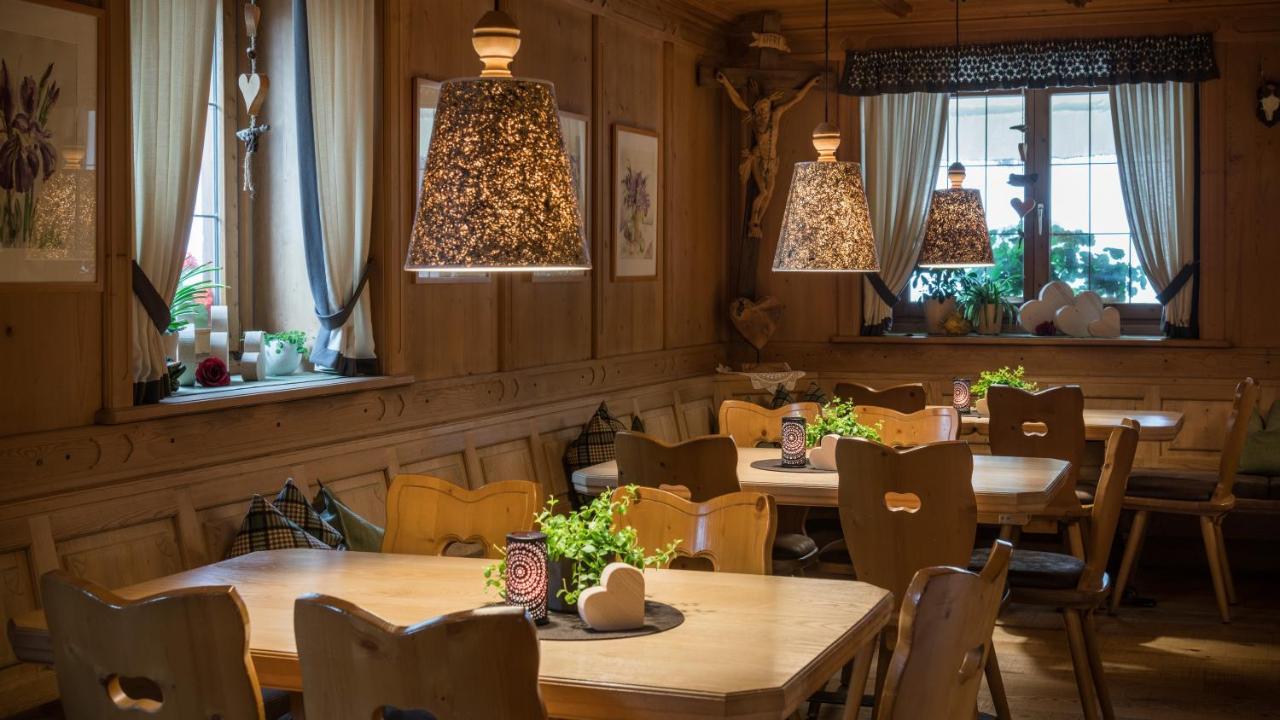 Geniesserhotel Messnerwirt Valdaora Esterno foto