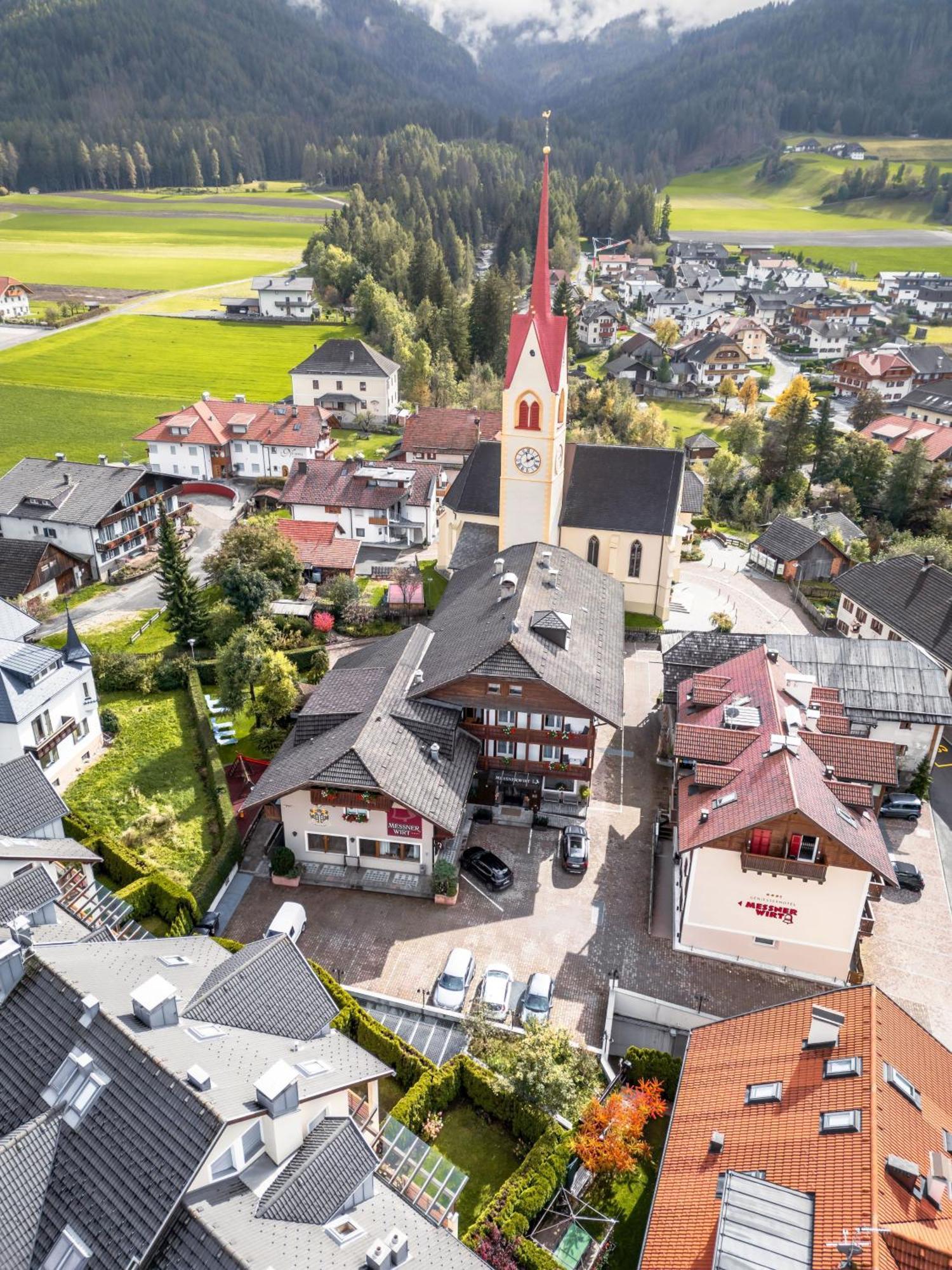 Geniesserhotel Messnerwirt Valdaora Esterno foto