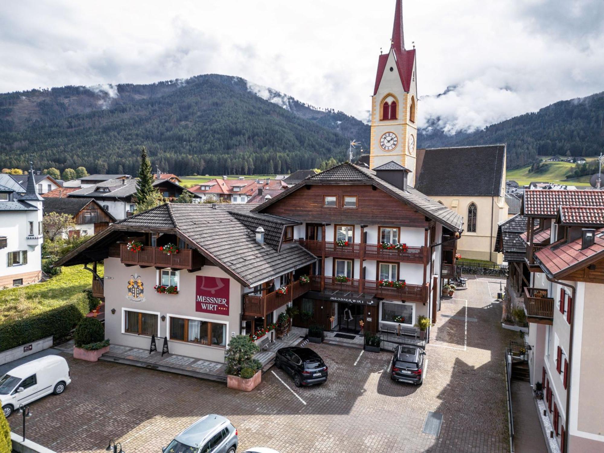 Geniesserhotel Messnerwirt Valdaora Esterno foto